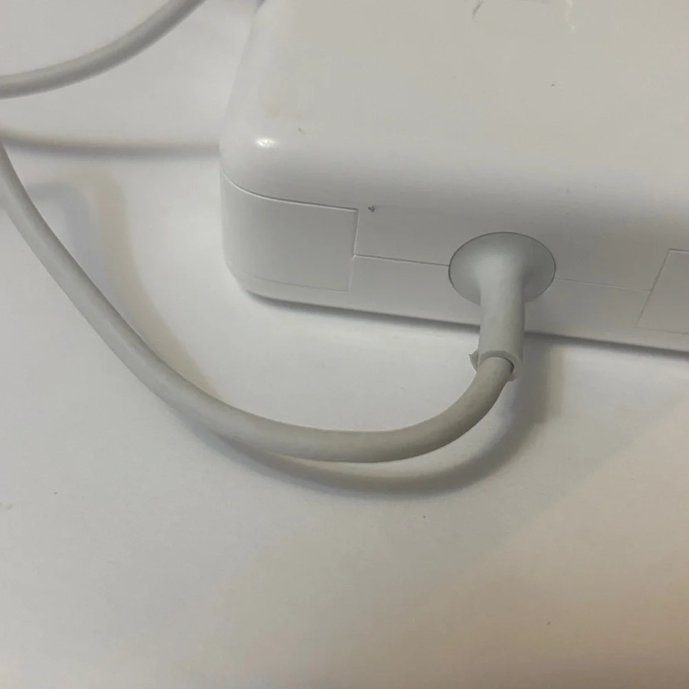 Apple White Power Adapter with Apple Logo 2014 A 1435 White Untested Electronic